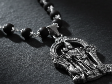 Feeling Negative Energy Around You? Wear the Original Karungali Murugan Mala for Divine Protection.